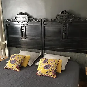 Une Nuit Au Second Chambre D Hotes Bed & Breakfast